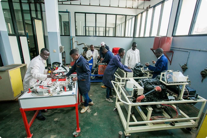 A team of Automotive class doing their practical session.